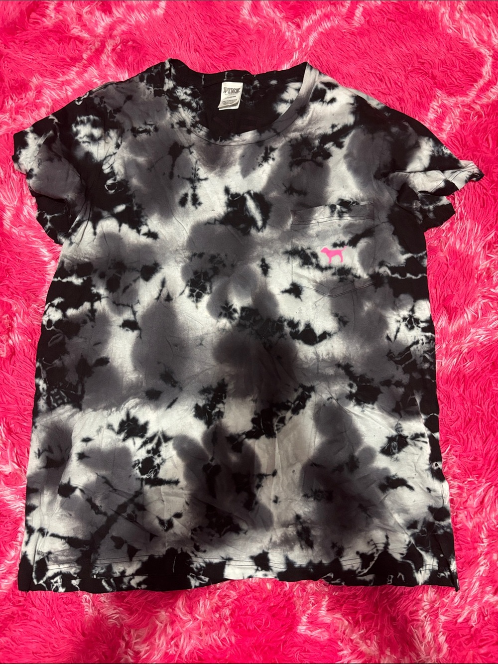 Victoria’s Secret PINK Women’s Tie-Dye Pocket Tee - Black & White